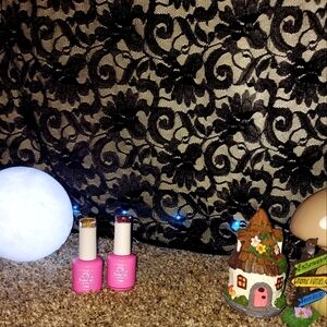 Acrylic LN nailed it nail polish